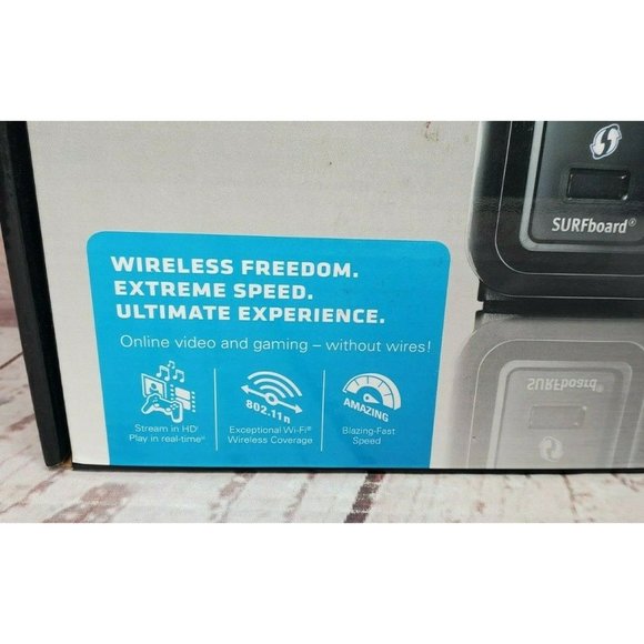 Motorola Surfboard Extreme Wireless Cable Modem And Gigabit Router - Picture 3 of 12